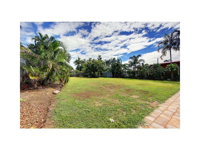 12 Buck Street, Mysterton QLD 4812