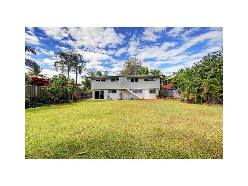 12 Buck Street, Mysterton QLD 4812