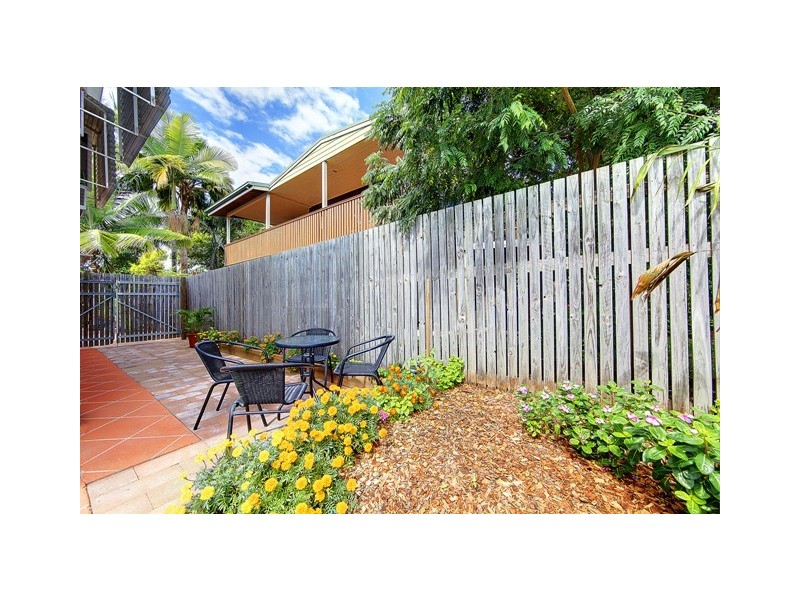 12 Buck Street, Mysterton QLD 4812