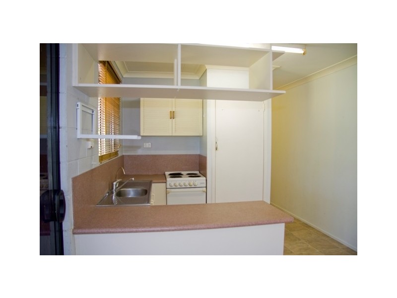 42 Gladys Street, Kelso QLD 4815