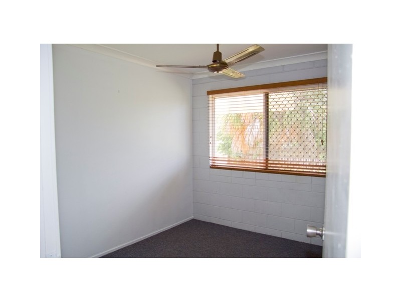 42 Gladys Street, Kelso QLD 4815