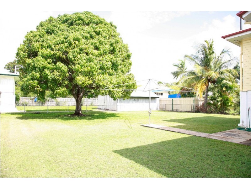 8 Haig Street, Pimlico QLD 4812