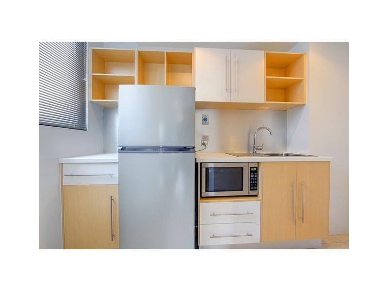 512/75 The Strand, North Ward QLD 4810