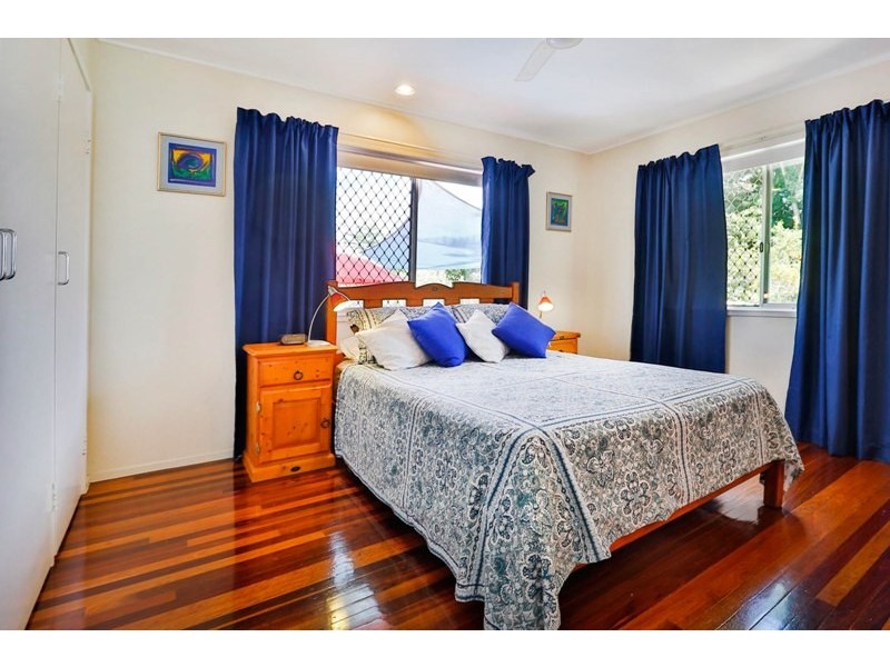 27 Jannila Avenue, Cranbrook QLD 4814