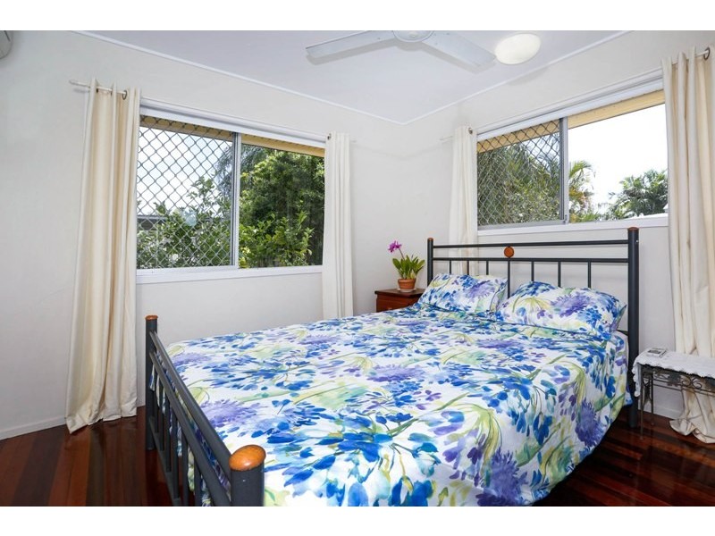 27 Jannila Avenue, Cranbrook QLD 4814