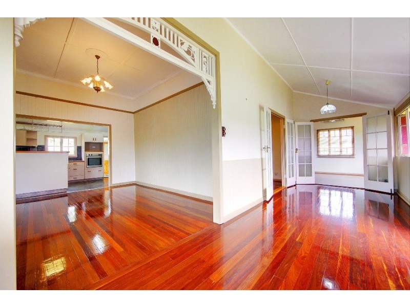 76 Philp Street, Hermit Park QLD 4812