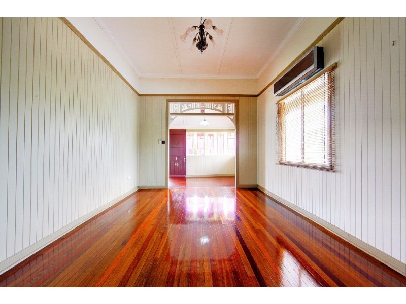 76 Philp Street, Hermit Park QLD 4812