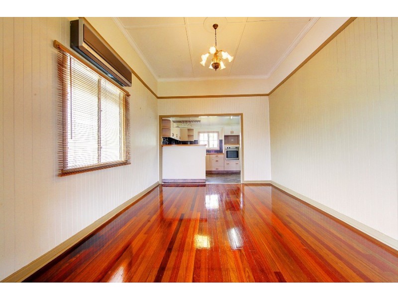 76 Philp Street, Hermit Park QLD 4812