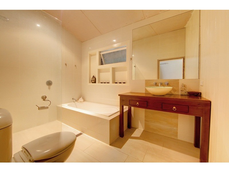 16 Sheehan Street, Belgian Gardens QLD 4810