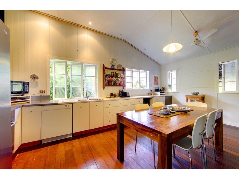 16 Sheehan Street, Belgian Gardens QLD 4810