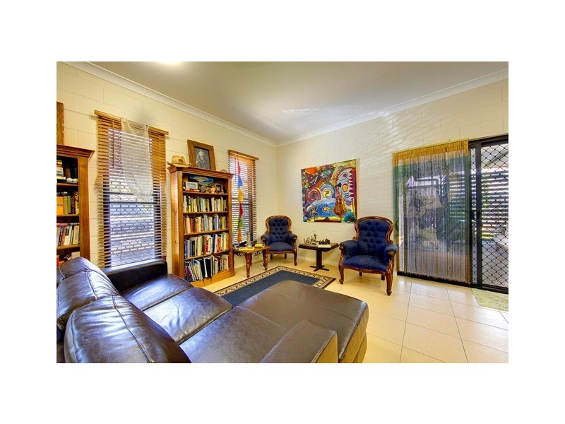 21 Meadowbrook Drive, Aitkenvale QLD 4814