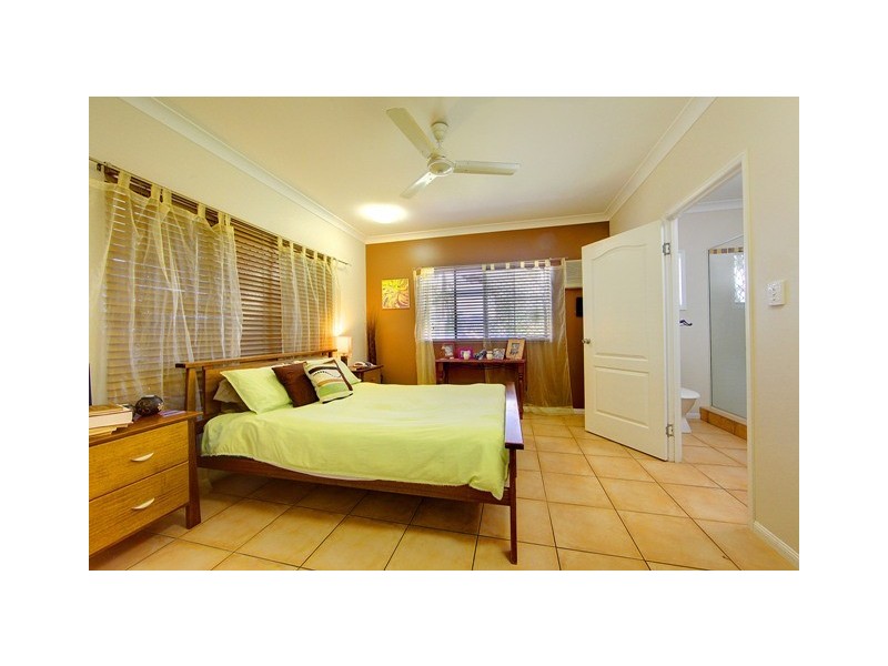 21 Meadowbrook Drive, Aitkenvale QLD 4814