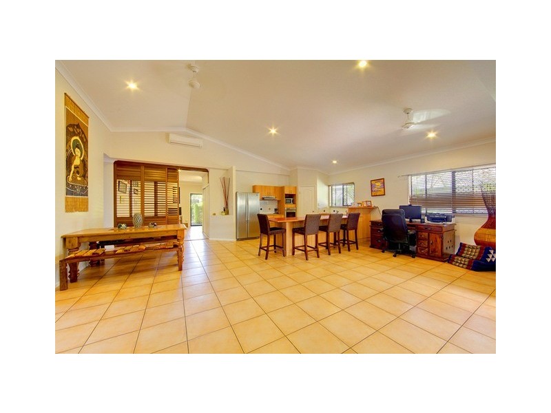 21 Meadowbrook Drive, Aitkenvale QLD 4814