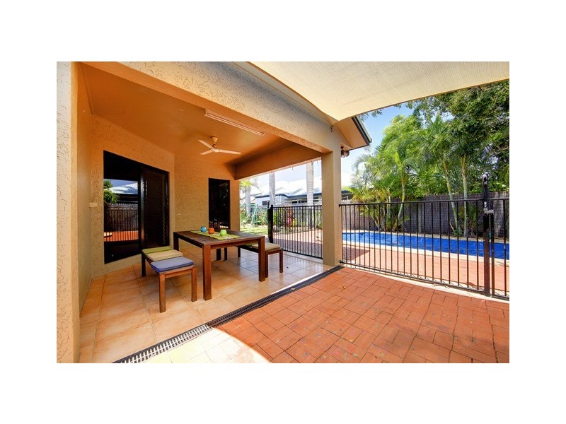 21 Meadowbrook Drive, Aitkenvale QLD 4814