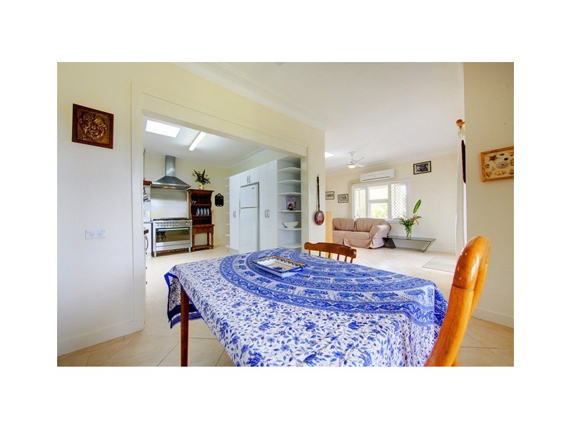 14 Cameron Street, Railway Estate QLD 4810