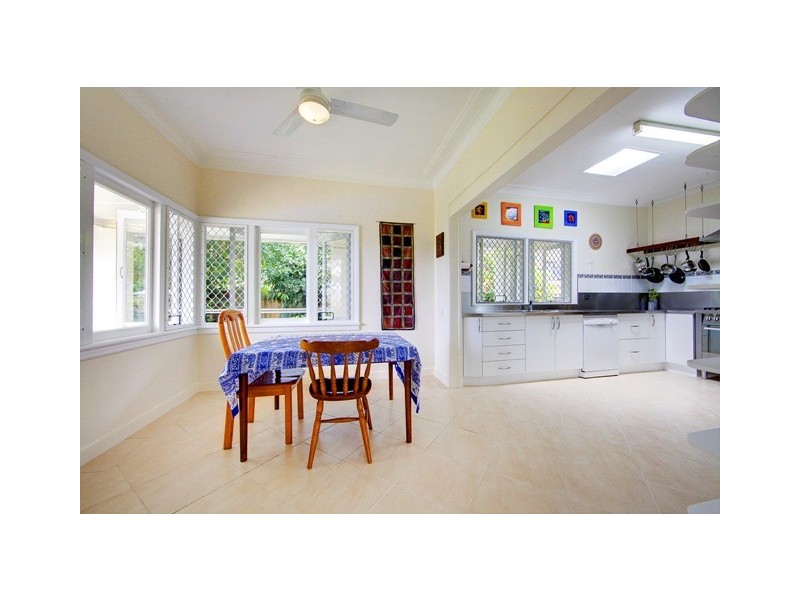 14 Cameron Street, Railway Estate QLD 4810