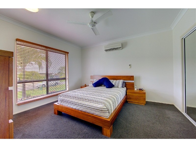 32 Monaro Circuit, Mount Louisa QLD 4814