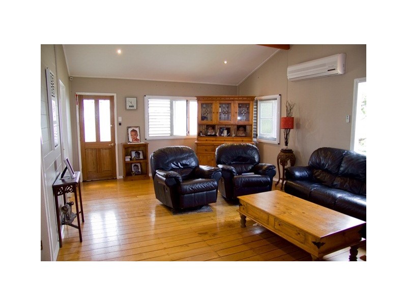 5 Silky Oak Street, Kirwan QLD 4817