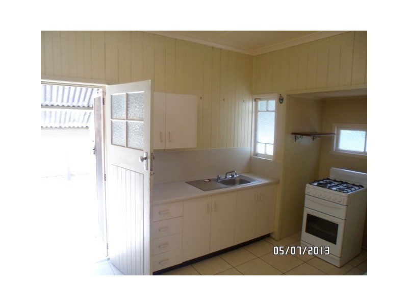 24 Lockheed Street, Garbutt QLD 4814