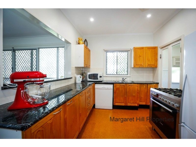 5 Kenilworth Avenue, Hyde Park QLD 4812