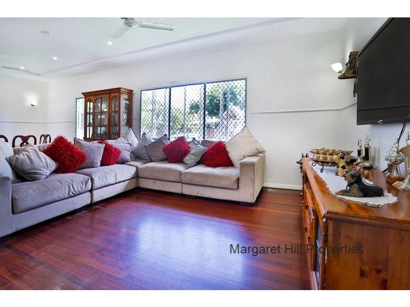 5 Kenilworth Avenue, Hyde Park QLD 4812