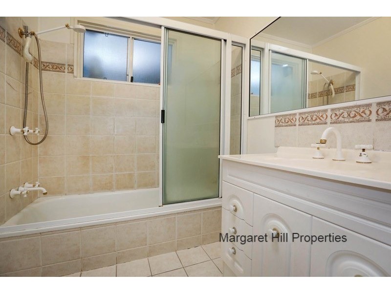 5 Kenilworth Avenue, Hyde Park QLD 4812