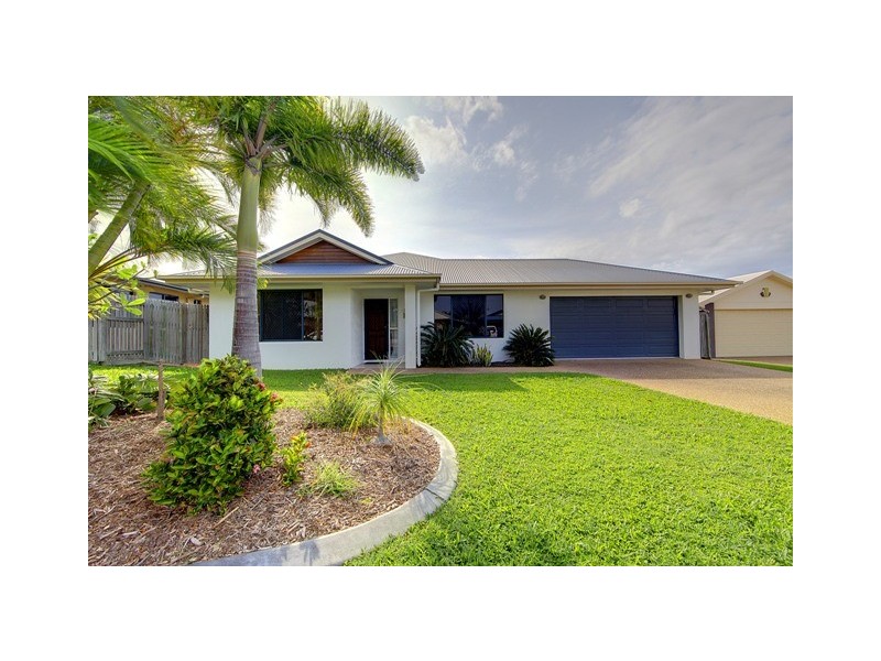 7 St Albans Road, Mount Louisa QLD 4814