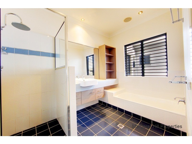 9 Springbrook Parade, Idalia QLD 4811