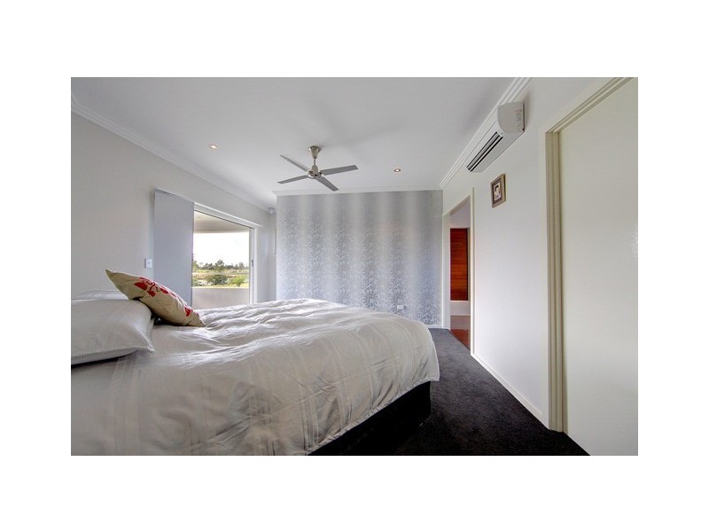 55 River Boulevard, Idalia QLD 4811