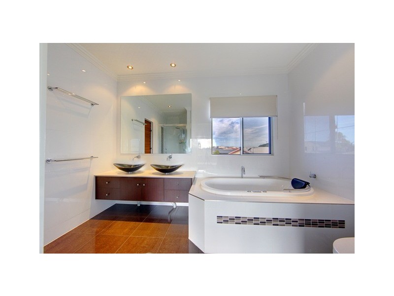 55 River Boulevard, Idalia QLD 4811