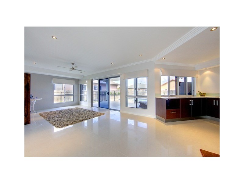 55 River Boulevard, Idalia QLD 4811