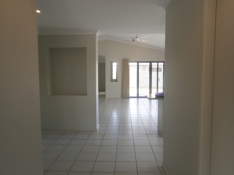 12 Chaimberlane Place, Kirwan QLD 4817