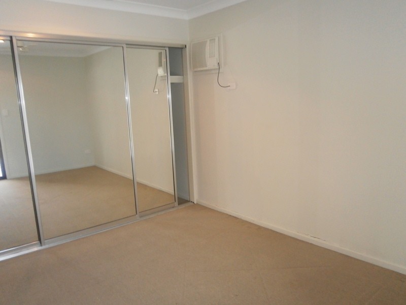 12 Chaimberlane Place, Kirwan QLD 4817