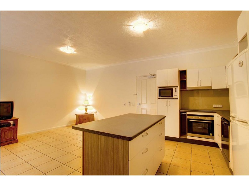 3/59 The Strand, North Ward QLD 4810