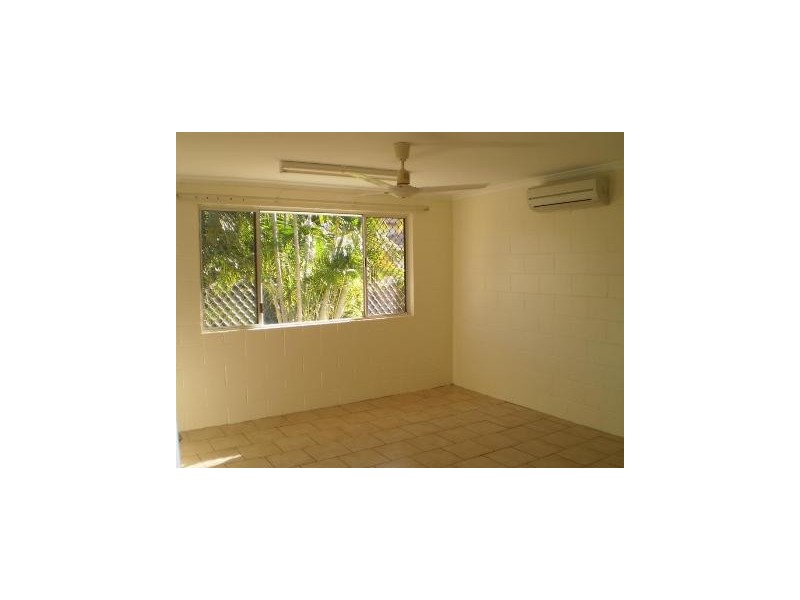 2/6 Viles Street, Rosslea QLD 4812