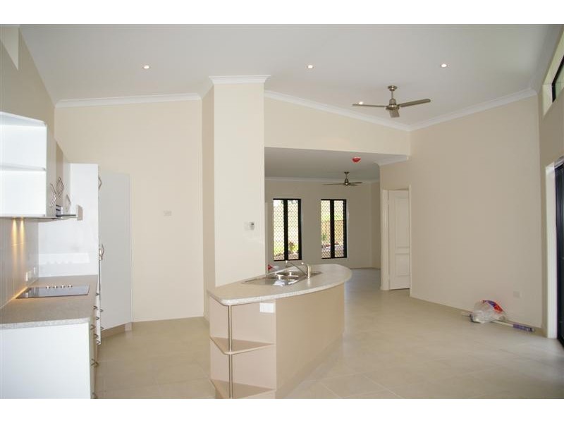 6 Wirega Close, Douglas QLD 4814