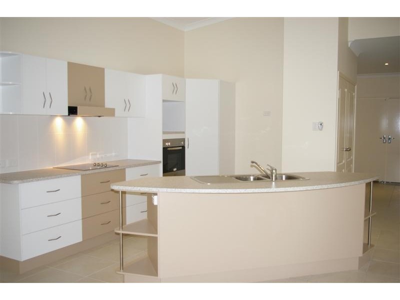 6 Wirega Close, Douglas QLD 4814