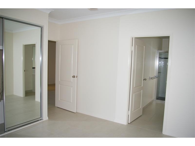 6 Wirega Close, Douglas QLD 4814