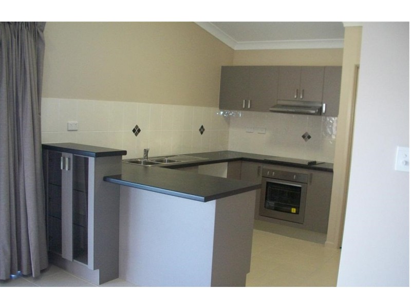 40 Ellsworth Crescent, Mount Louisa QLD 4814