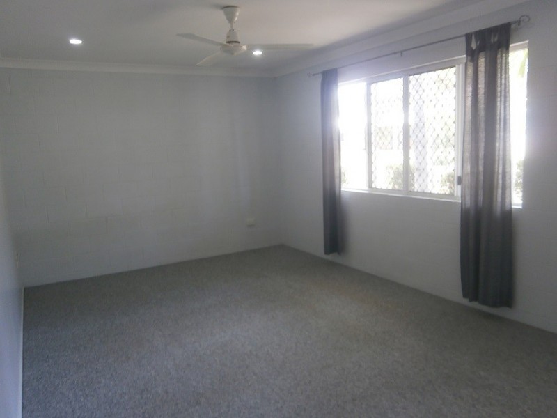 46 Rundle Street, Mount Louisa QLD 4814