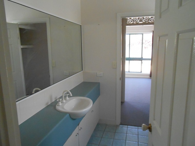 11 ALTHEA COURT, Kirwan QLD 4817