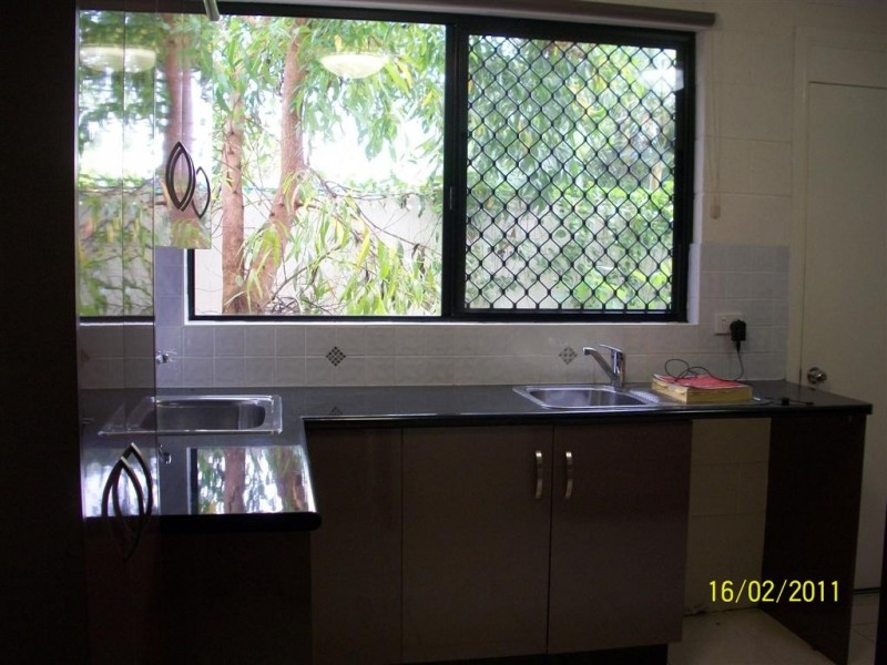 2/10 Boyes Court, Heatley QLD 4814