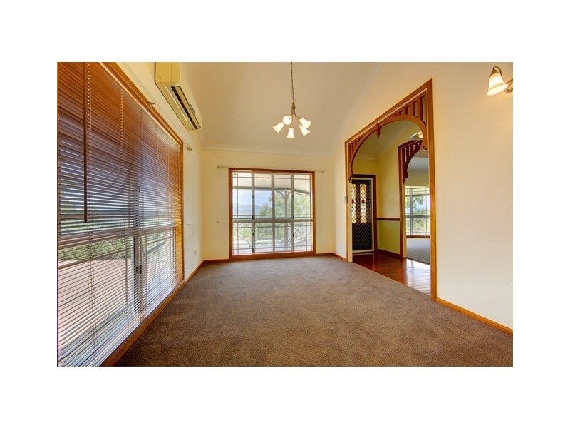 2 Sandalwood Court, Mount Louisa QLD 4814