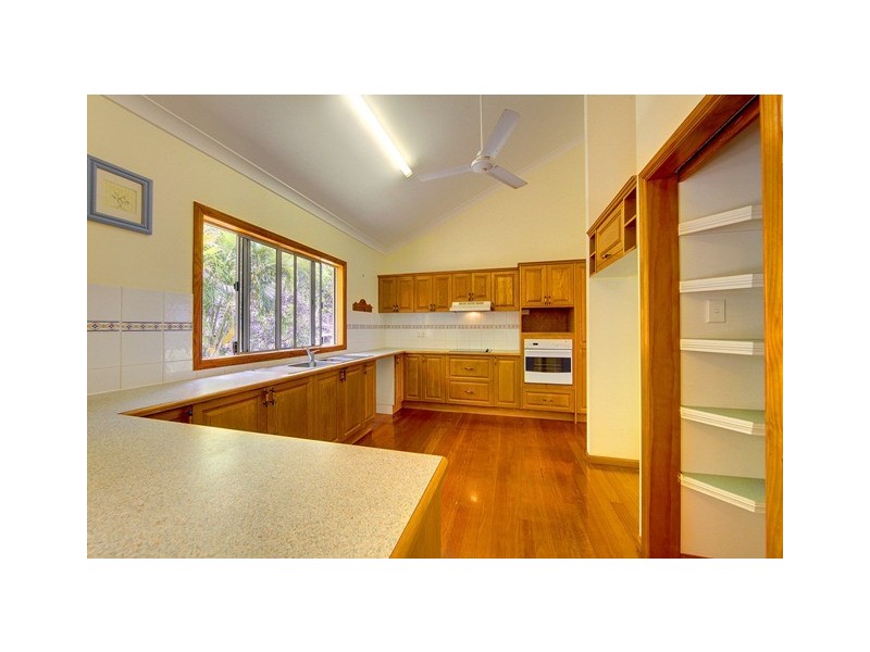 2 Sandalwood Court, Mount Louisa QLD 4814