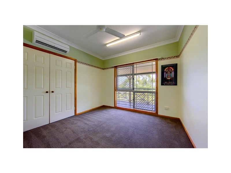 2 Sandalwood Court, Mount Louisa QLD 4814