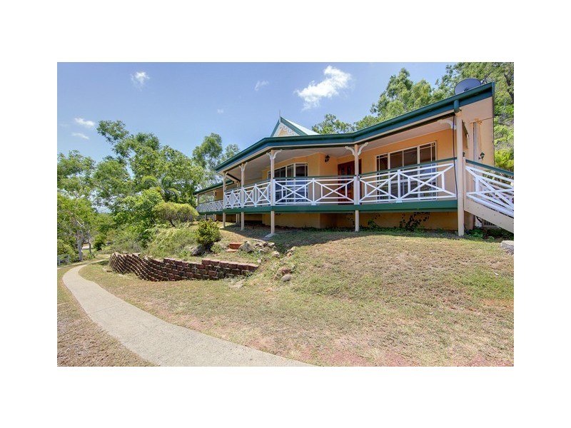 2 Sandalwood Court, Mount Louisa QLD 4814