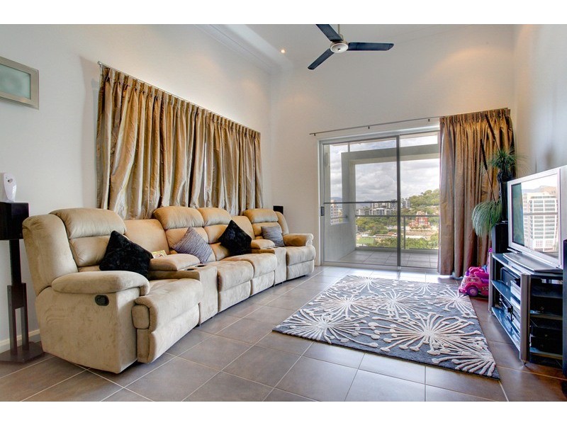 16/12-14 Hale Street, North Ward QLD 4810