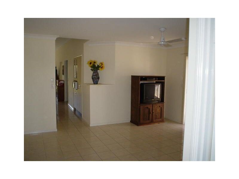 41 Estuary Parade, Douglas QLD 4814