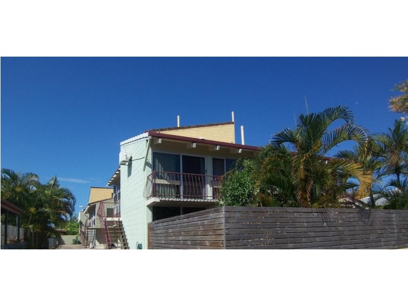 2/39 Cook St, North Ward QLD 4810