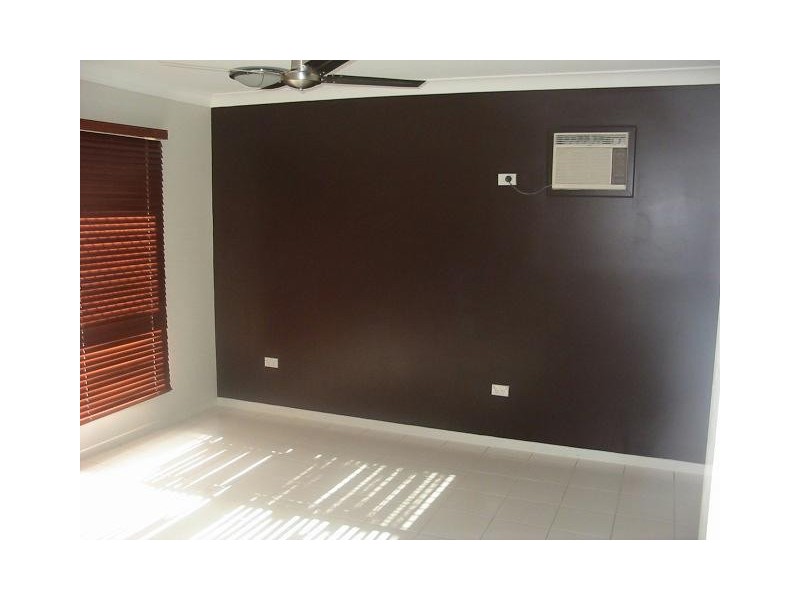 74 Estuary Parade, Douglas QLD 4814